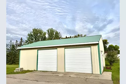 220 4th Avenue SW, Baudette, MN 56623 - Photo 4
