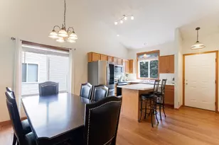 1519 Balinese St, Shakopee, MN 55379 - Photo 8