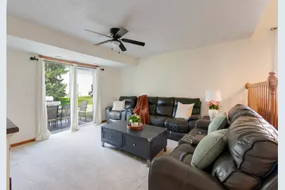 1519 Balinese Street, Shakopee, MN 55379 - Photo 4
