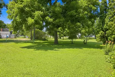 129 S Morningside Drive, Le Sueur, MN 56058 - Photo 28