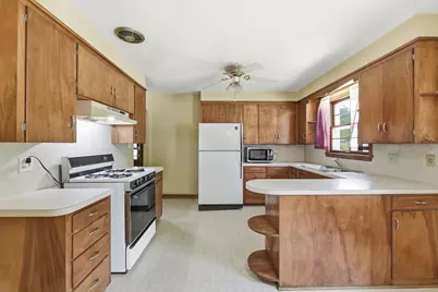 129 S Morningside Drive, Le Sueur, MN 56058 - Photo 10