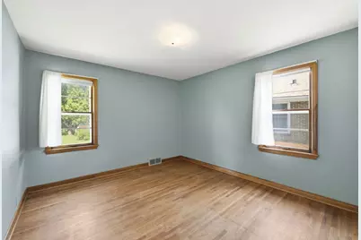 129 S Morningside Drive, Le Sueur, MN 56058 - Photo 16
