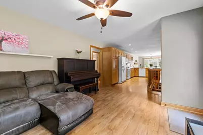 824 Craig Avenue SW, Hutchinson, MN 55350 - Photo 10