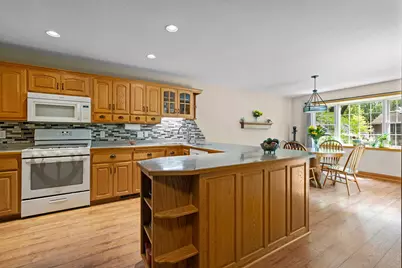 824 Craig Avenue SW, Hutchinson, MN 55350 - Photo 18