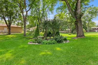 824 Craig Avenue SW, Hutchinson, MN 55350 - Photo 36