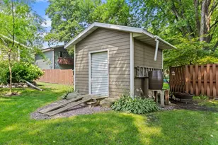 824 Craig Ave SW, Hutchinson, MN 55350 - Photo 40