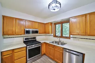 6205 Donald St, Baxter, MN 56425 - Photo 4