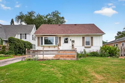 1404 12th Avenue NE, Rochester, MN 55906 - Photo 2
