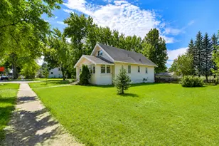 403 5th St NE, Staples, MN 56479 - Photo 52
