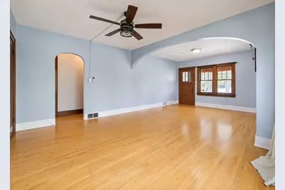 403 5th Street NE, Staples, MN 56479 - Photo 8