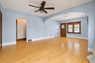 403 5th St NE, Staples, MN 56479 - Photo 8