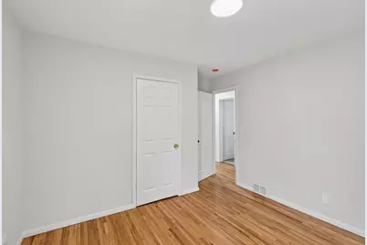 1859 Hoyt Avenue E, Saint Paul, MN 55119 - Photo 12