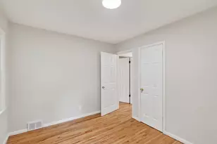 1859 Hoyt Ave E, Saint Paul, MN 55119 - Photo 10