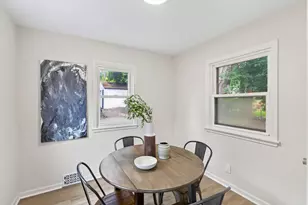 1859 Hoyt Ave E, Saint Paul, MN 55119 - Photo 8