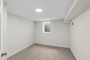 1859 Hoyt Ave E, Saint Paul, MN 55119 - Photo 16
