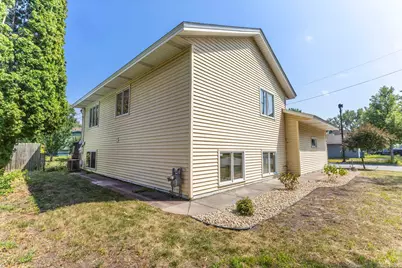 403 Pierce Street NE, Minneapolis, MN 55413 - Photo 56