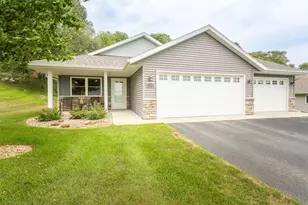 2211 Ridgedale Dr SE, Alexandria, MN 56308 - Photo 8