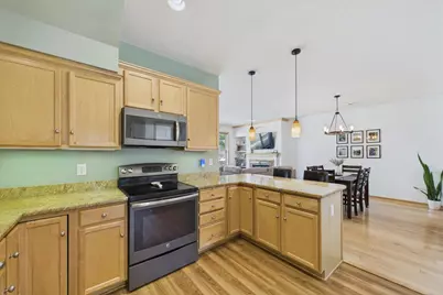 6612 Lamplight Drive, Albertville, MN 55301 - Photo 12