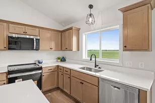 2617 213th St W, Farmington, MN 55024 - Photo 10