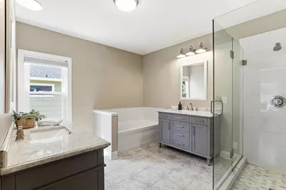 1922 Oakland Road, Minnetonka, MN 55305 - Photo 18