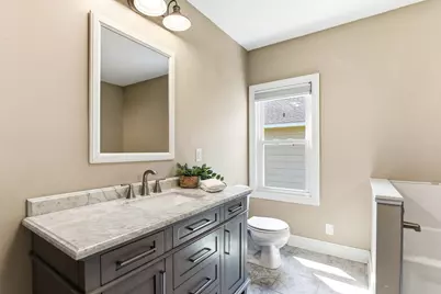 1922 Oakland Road, Minnetonka, MN 55305 - Photo 20