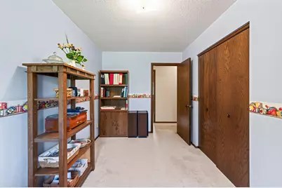 420 N Comstock Lane N, Plymouth, MN 55447 - Photo 18
