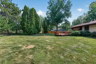 420 N Comstock Ln N, Plymouth, MN 55447 - Photo 38
