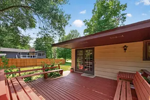 420 N Comstock Ln N, Plymouth, MN 55447 - Photo 30