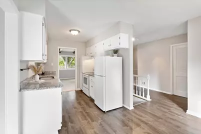 6208 81st Avenue N, Brooklyn Park, MN 55443 - Photo 6