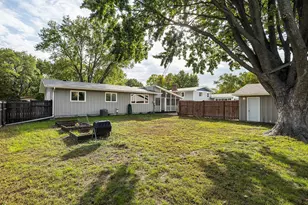 6208 81st Ave N, Brooklyn Park, MN 55443 - Photo 32