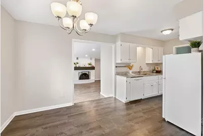 6208 81st Avenue N, Brooklyn Park, MN 55443 - Photo 8