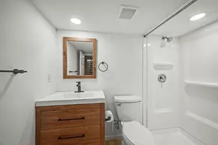 8439 Colfax Ave S, Bloomington, MN 55420 - Photo 22
