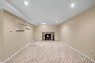 8439 Colfax Avenue S, Bloomington, MN 55420 - Photo 20