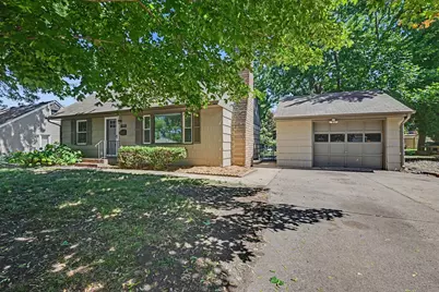 8439 Colfax Avenue S, Bloomington, MN 55420 - Photo 2