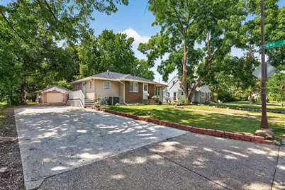 1587 Ruth Street N, Saint Paul, MN 55119 - Photo 2