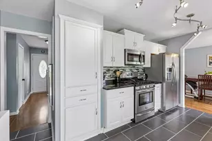 9312 W 23rd St, Saint Louis Park, MN 55426 - Photo 16