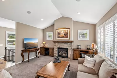 14318 Shore Crest Drive NW, Prior Lake, MN 55372 - Photo 4