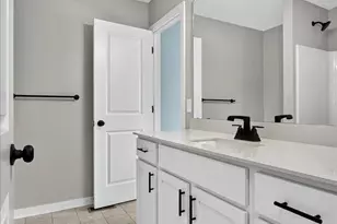 37537 Greenway Ave, North Branch, MN 55056 - Photo 14