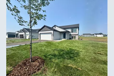 37537 Greenway Avenue, North Branch, MN 55056 - Photo 2