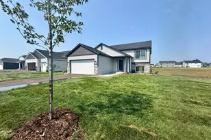 37537 Greenway Ave, North Branch, MN 55056 - Photo 2