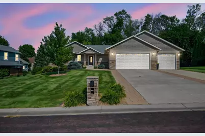 105 Hidden Oaks Circle, Mankato, MN 56001 - Photo 12