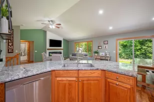 105 Hidden Oaks Cir, Mankato, MN 56001 - Photo 22
