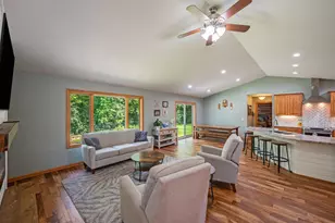 105 Hidden Oaks Cir, Mankato, MN 56001 - Photo 14
