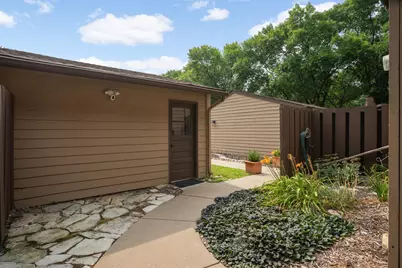 219 W Eagle Lake Drive, Maple Grove, MN 55369 - Photo 40