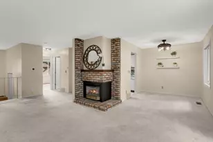 219 W Eagle Lake Dr, Maple Grove, MN 55369 - Photo 4