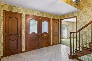 4708 Aspasia Cir, Edina, MN 55435 - Photo 8