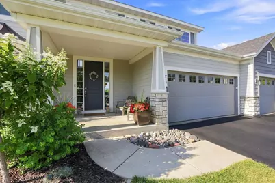 3942 Campello Curve, Chaska, MN 55318 - Photo 2