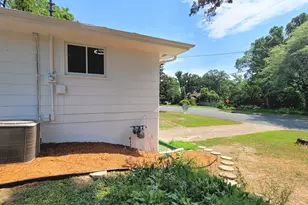 9242 Queen Ave S, Bloomington, MN 55431 - Photo 2