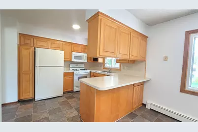 9242 Queen Avenue S, Bloomington, MN 55431 - Photo 8