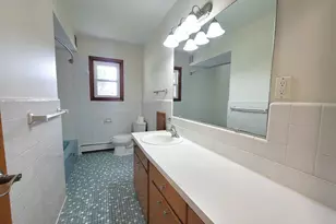 9242 Queen Ave S, Bloomington, MN 55431 - Photo 14